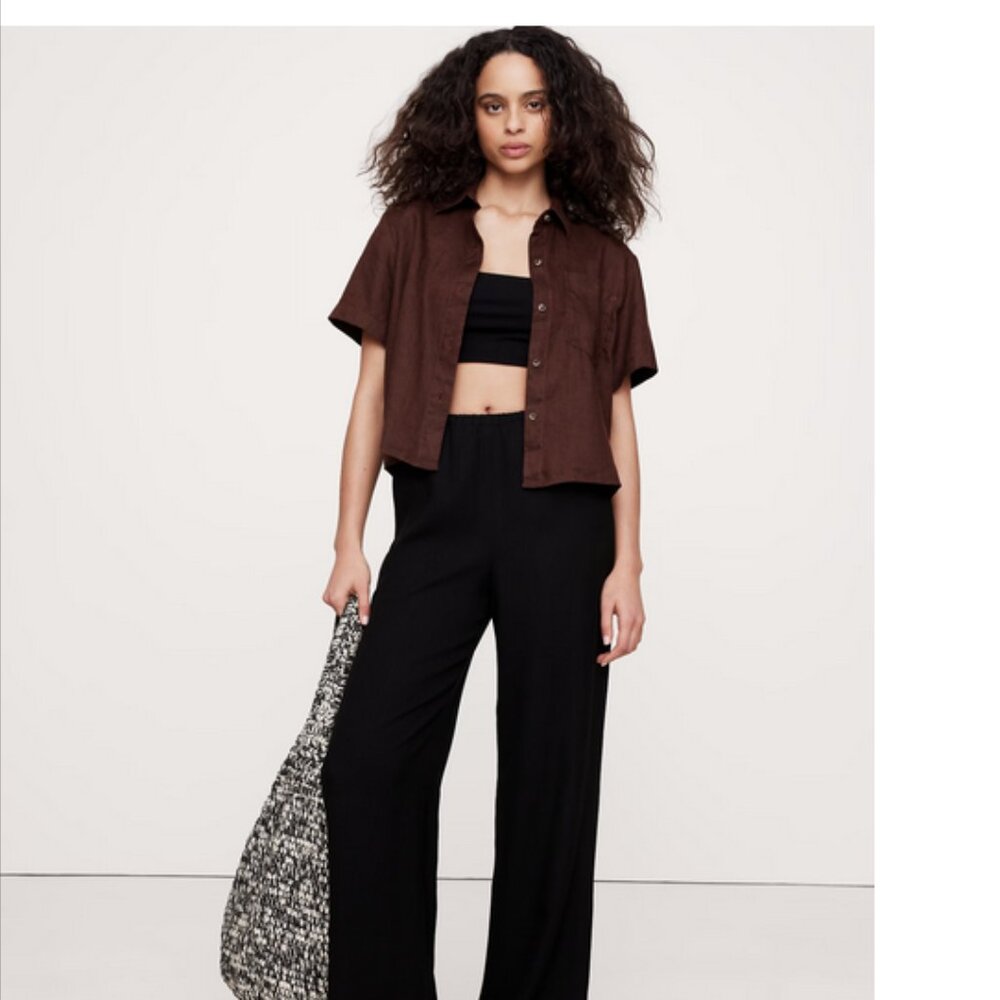 Boxy Linen Short-Sleeve Shirt